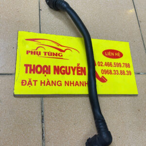 Ống dẫn nước làm mát Mercedes W176 mã A2465010058